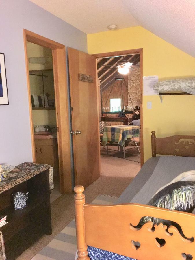 Manitou Lodgeフォークス エクステリア 写真