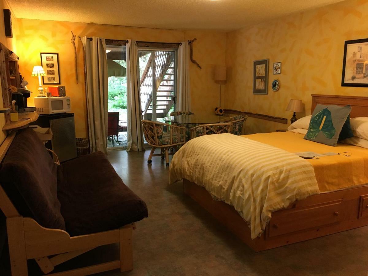 Manitou Lodgeフォークス エクステリア 写真