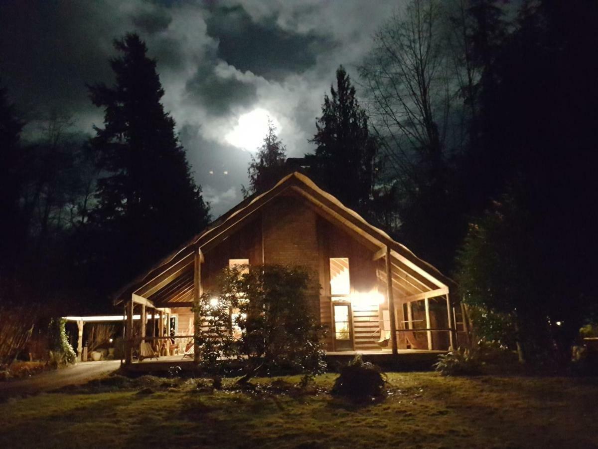 Manitou Lodgeフォークス エクステリア 写真