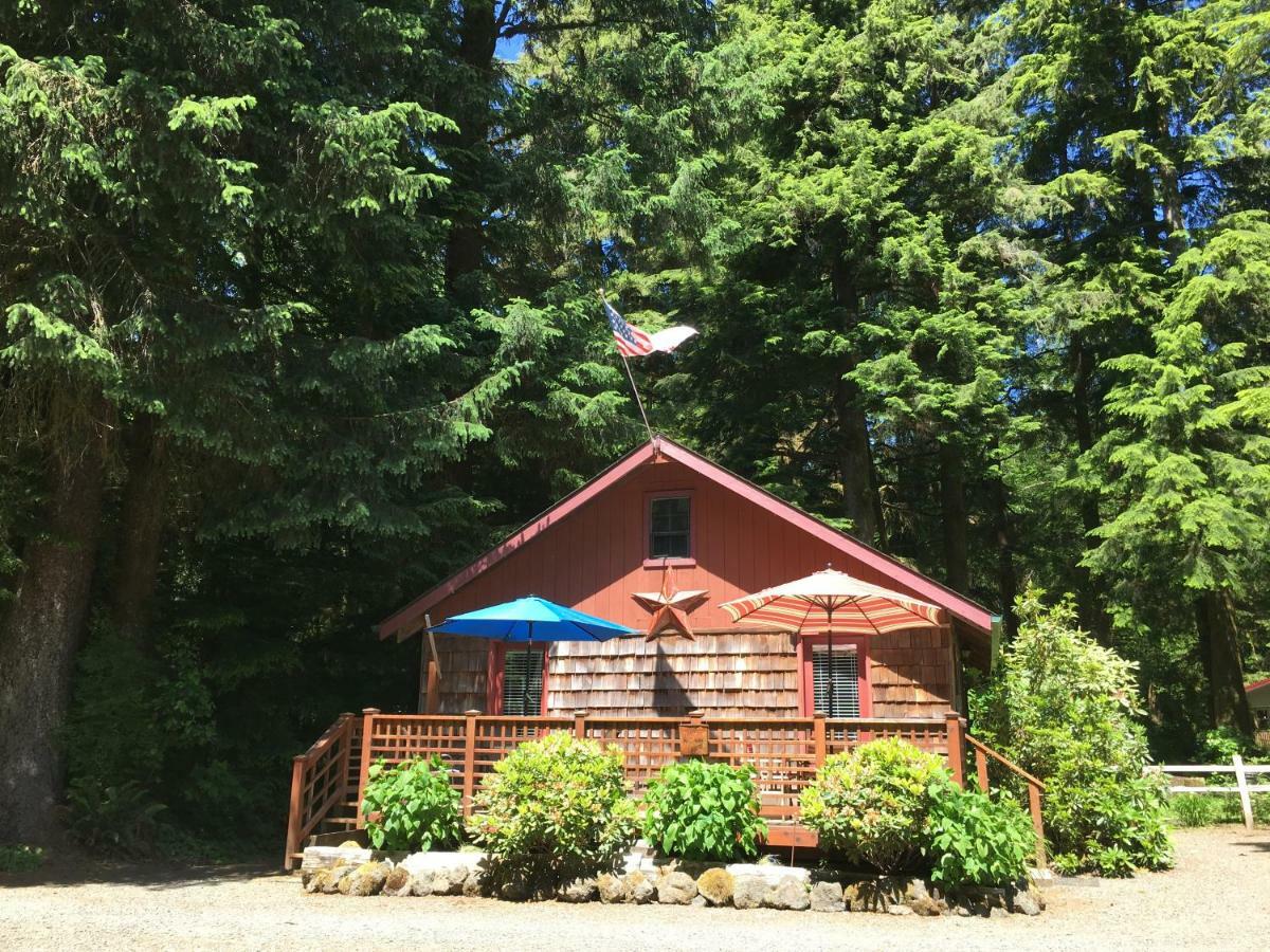 Manitou Lodgeフォークス エクステリア 写真